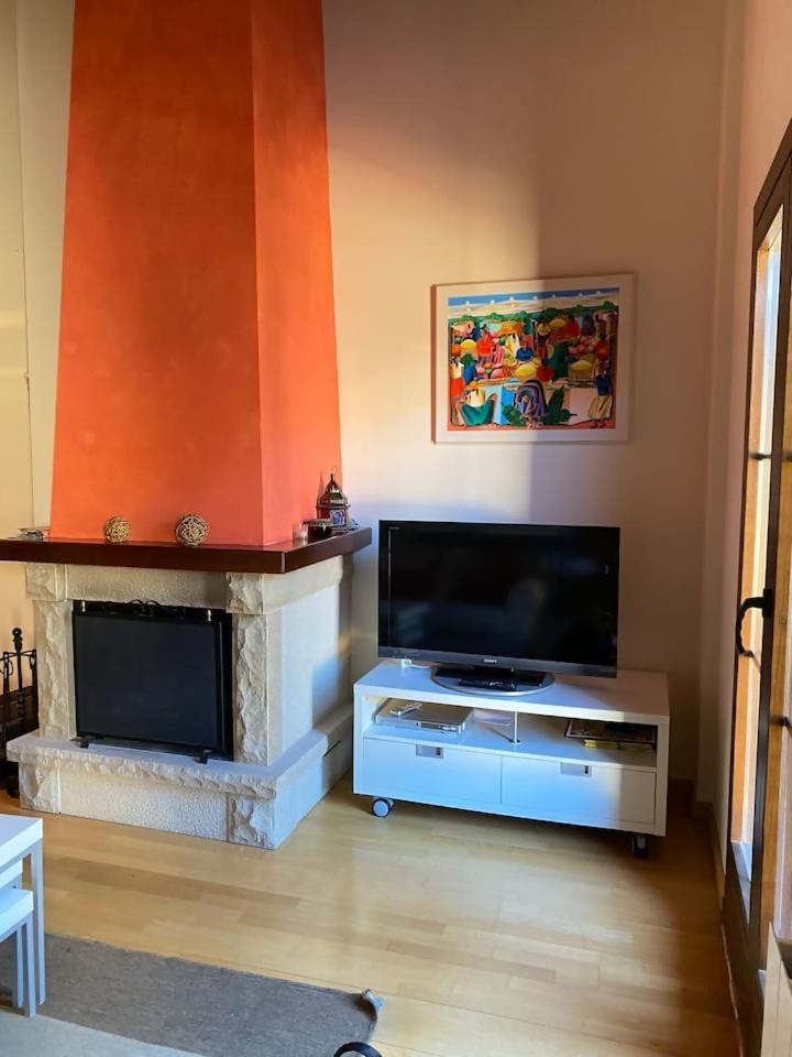 Coqueto Apartamento Duplex Fiscal Ngoại thất bức ảnh