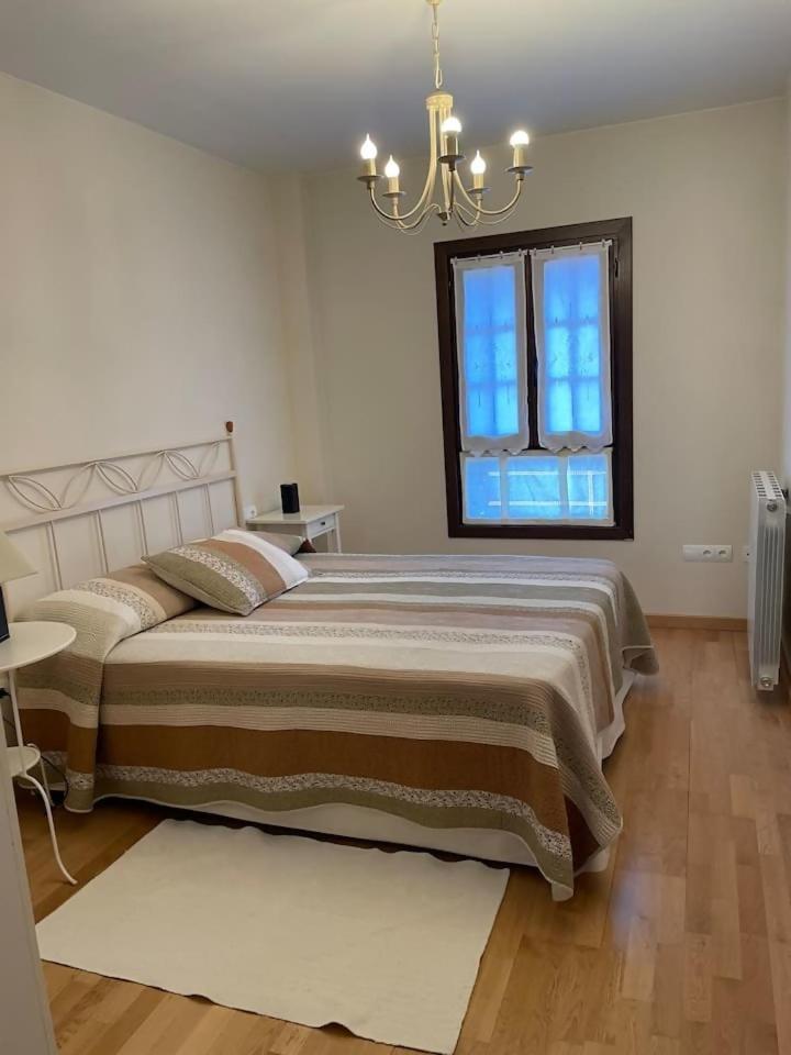 Coqueto Apartamento Duplex Fiscal Ngoại thất bức ảnh